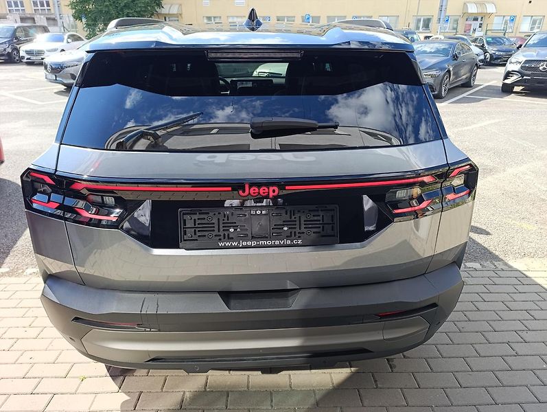Jeep Compass (2026) First Edition e-Hybrid 145k - fotka 7 z 29