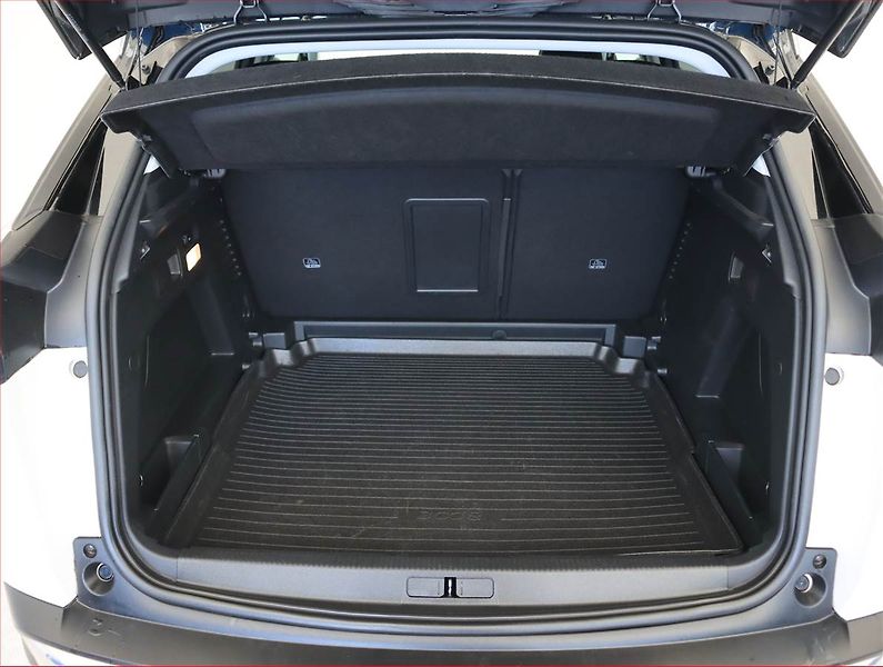 Peugeot 3008 (2018) 1.2 PureTech, Serv.kniha, Kůže - fotka 14 z 23