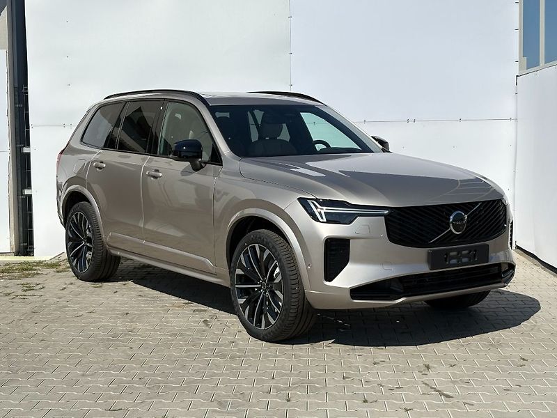 Volvo XC90 Plus Dark T8 299kW - fotka 4 z 25