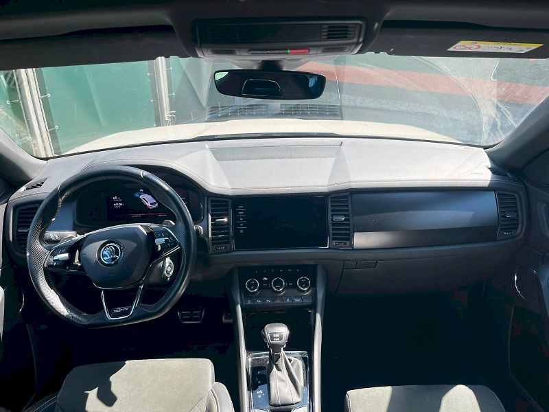 Škoda Kodiaq (2022) SPORTLINE 2.0TSI 140KW 4x4 DSG - fotka 15 z 23