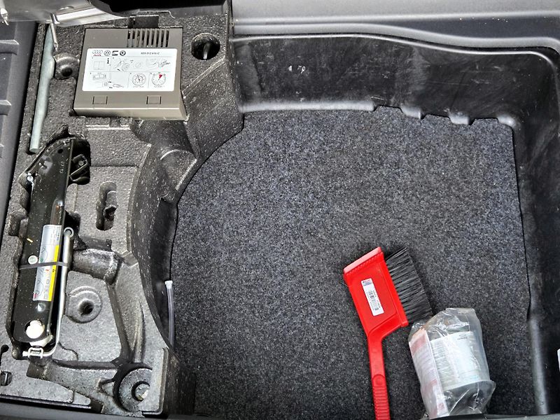 Volkswagen Passat TDi SERV.KNIHA - PERF.STAV     - fotka 17 z 46