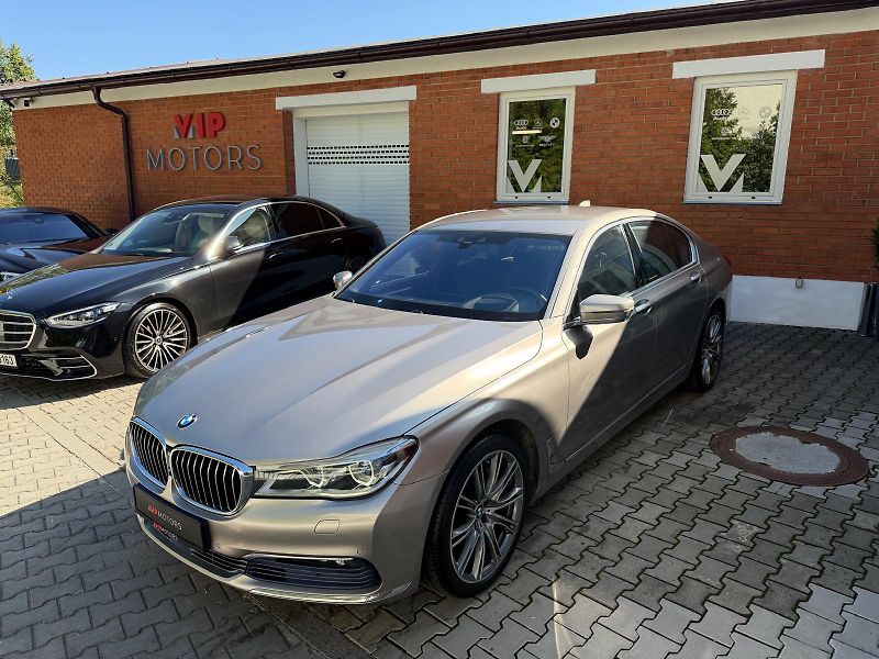 BMW Řada 7 740xD-R20-H&K-LASER-ČR - fotka 4 z 37