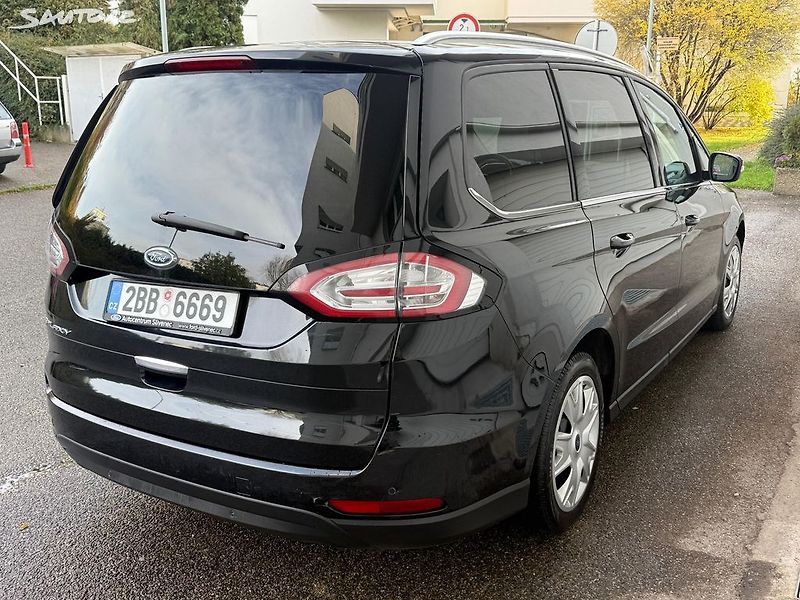 Ford Galaxy (2016) 2.0TDCI 132Kw Aut 4x4 7míst - fotka 5 z 24