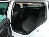 Volkswagen Passat Kombi 2,0 TDi 110kW automat na - náhled 13