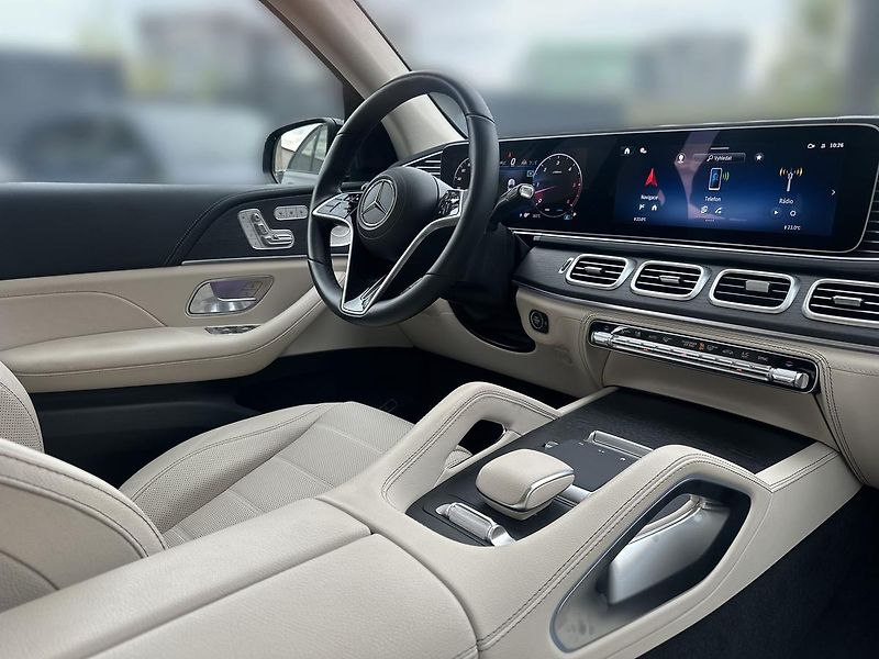 Mercedes-Benz GLE 450d 4M - fotka 12 z 17