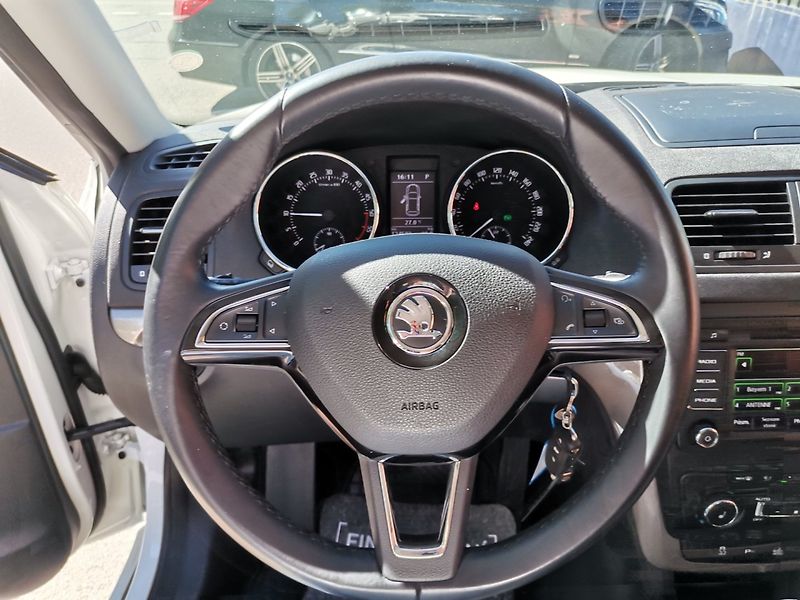Škoda Yeti (2014) 2.0TDi 103kw DSG 4x4 Elegance - fotka 11 z 27