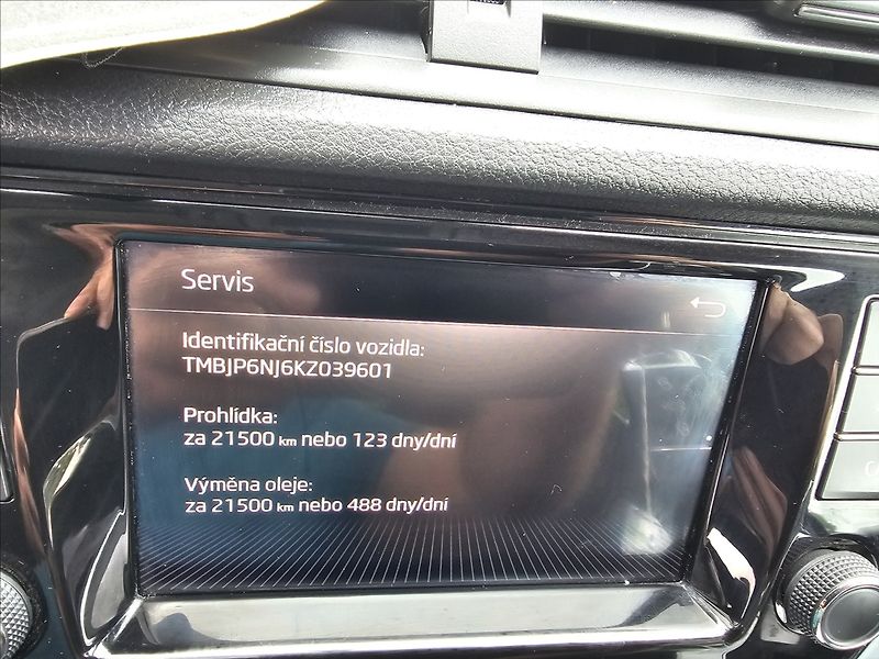 Škoda Fabia III 1,0 TSi 70KW Ambition - fotka 19 z 40