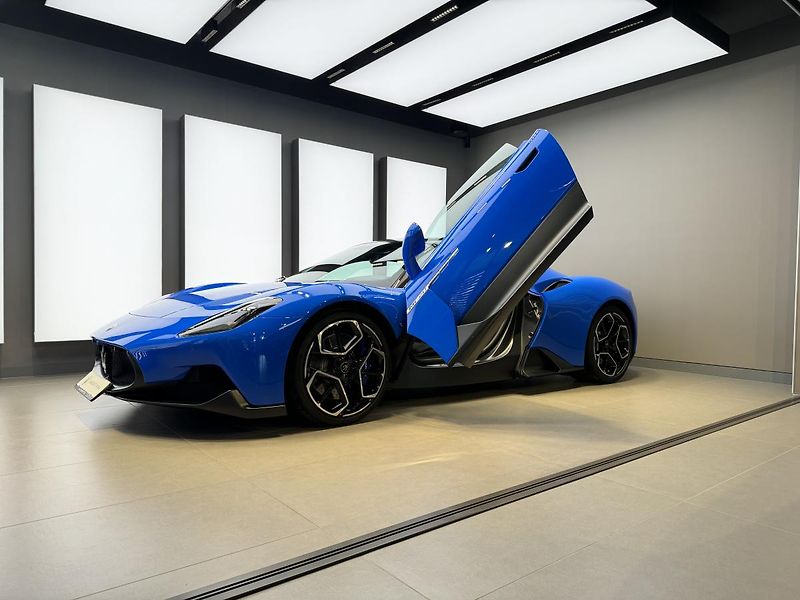 Maserati MC20 (2022) 630HP PPF*Záruka 05/27*Carbon - fotka 6 z 34