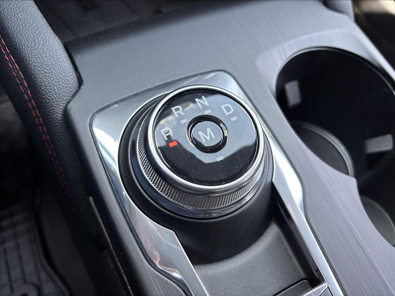 Ford Kuga 2,0 EcoBlue ST-Line X AWD AUT - fotka 35 z 50