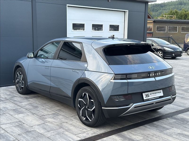 Hyundai Ioniq 5 0,0 170PS  Smart Range A/T - fotka 10 z 58