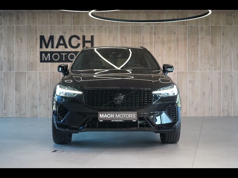 Volvo XC60 T8 PLUS Black Edition, 360°,HK - fotka 3 z 47