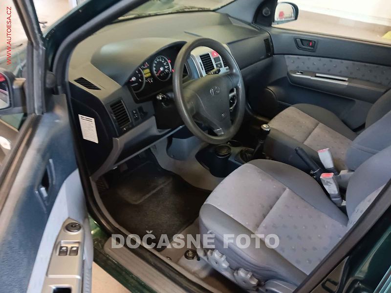 Hyundai Getz (2003) 1.3i, ČR, AC, STK5/28 - fotka 3 z 3
