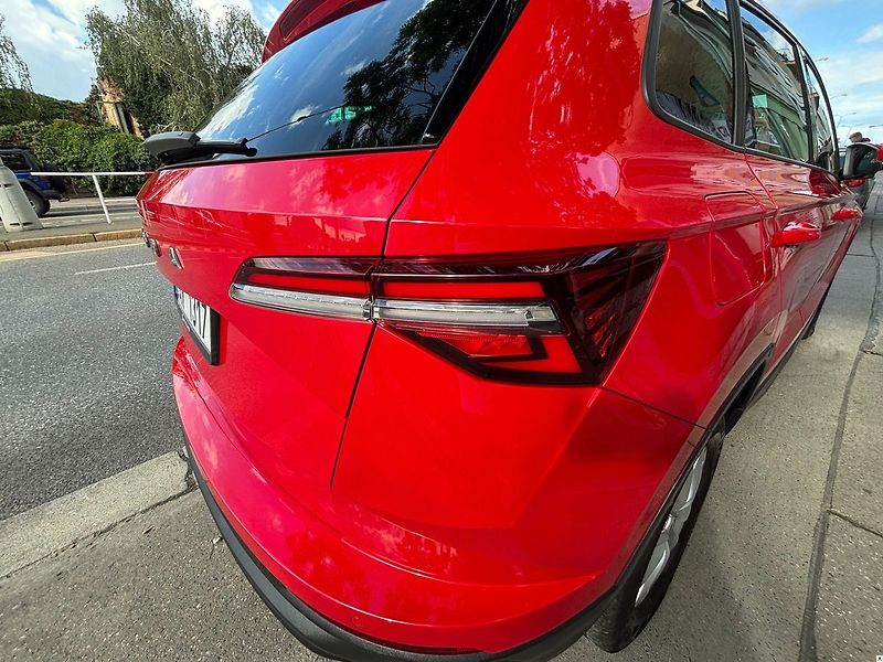 Škoda Karoq 2.0TDi-DSG/2023/ČR.DPH.1MAJ-ZÁ - fotka 8 z 47