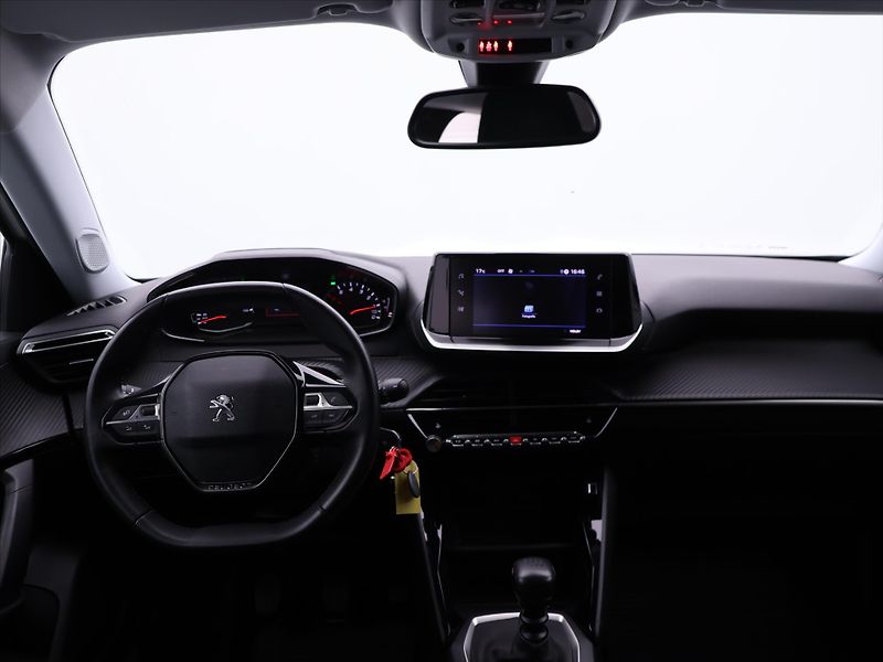 Peugeot 2008 1.2 PT 96kW CZ Active 1.Maj - fotka 20 z 27