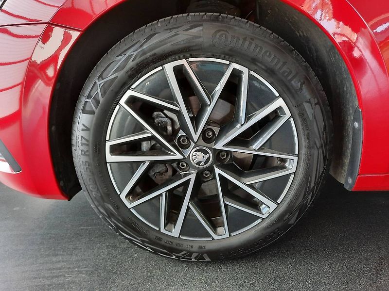 Škoda Octavia (2022) Combi 2.0 TDI (110kW/150k) DSG - fotka 27 z 28