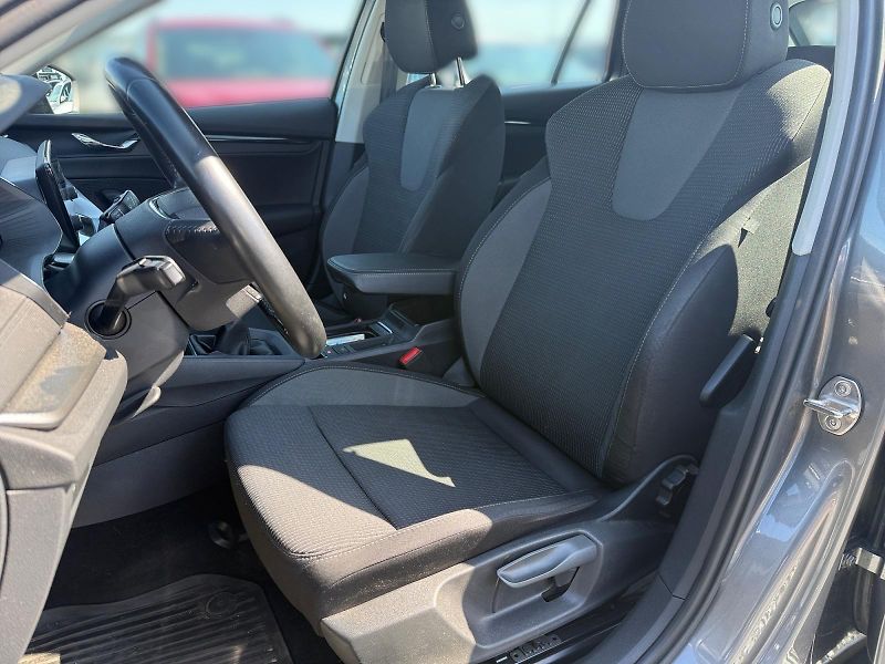 Škoda Octavia (2023) AMBITION 1.5TSI 110kW CZ DPH - fotka 7 z 11