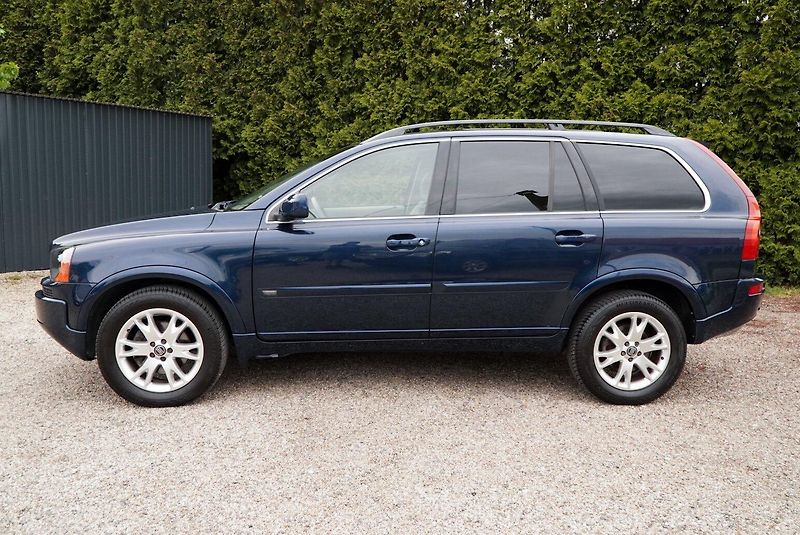Volvo XC90 2.4 D5 120kw - fotka 26 z 29