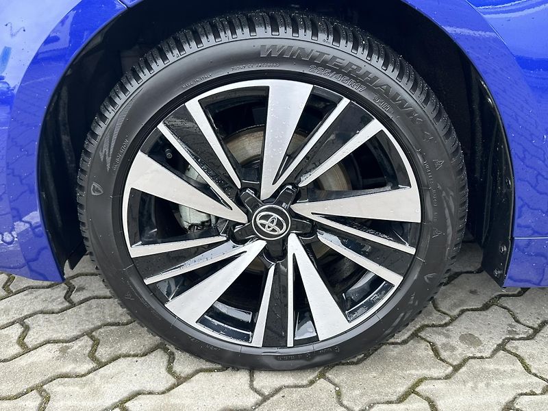 Toyota Corolla (2025) TS 1.8 HEV STYLE MY25 - fotka 21 z 24