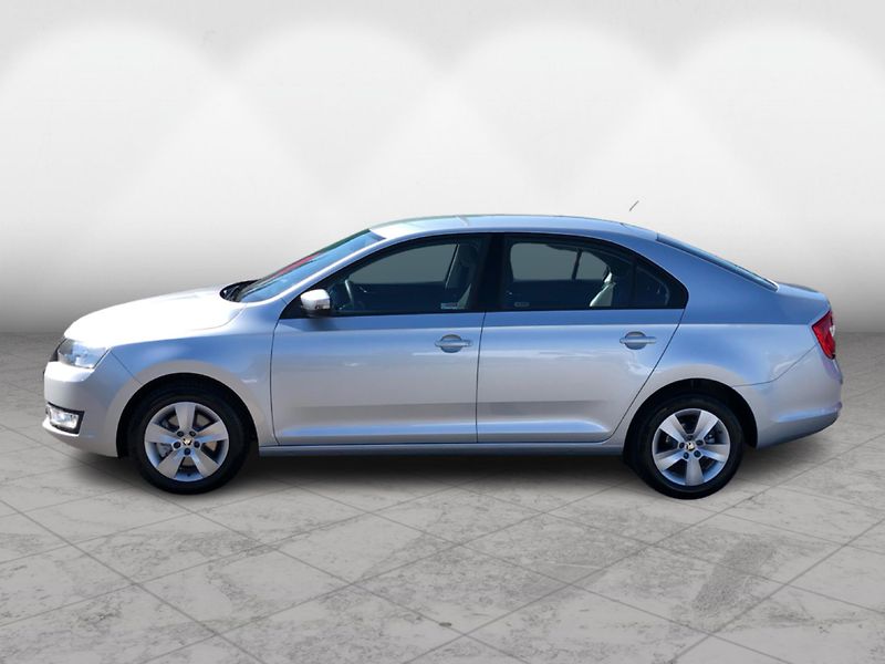 Škoda Rapid 1.2 TSi AMBITION - fotka 3 z 28