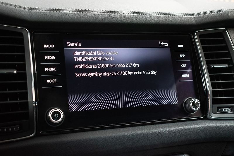 Škoda Kodiaq 2.0 TDI STYLE+*TAŽNÉ*DPH*ČR 1M - fotka 36 z 48
