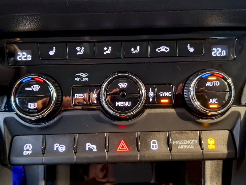 Škoda Kodiaq (2023) STYLE 4X4 TD 110/2.0 A7A - fotka 26 z 29