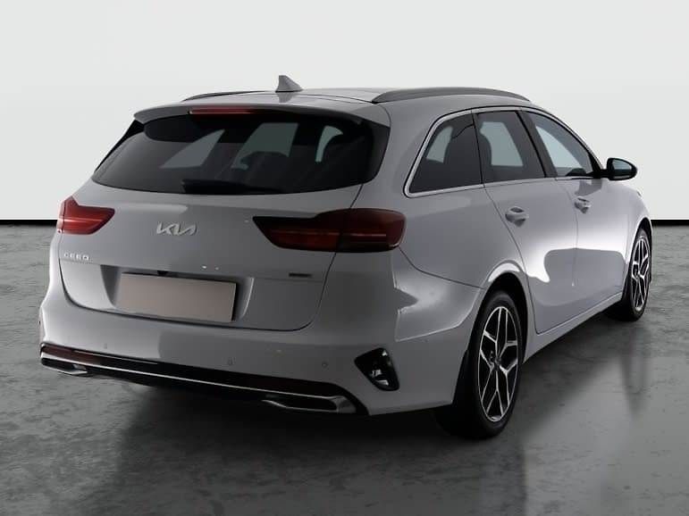 Kia Ceed (2023) Premium 1.6 GDI plug-in - fotka 5 z 17