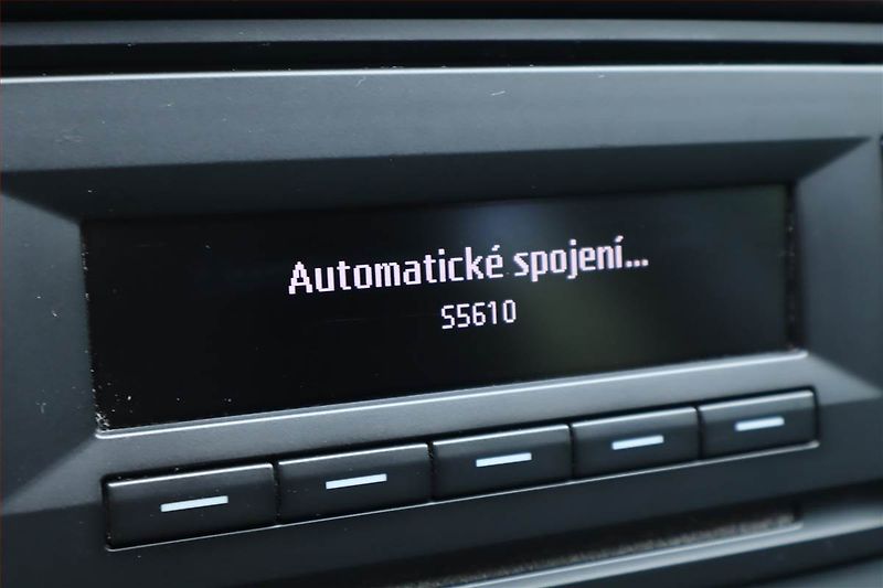 Škoda Octavia (2014) 1.6 TDI, Serv.kniha, Tempomat - fotka 16 z 20