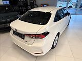 Toyota Corolla 1,8   SD Comfort Tech HEV - náhled 7