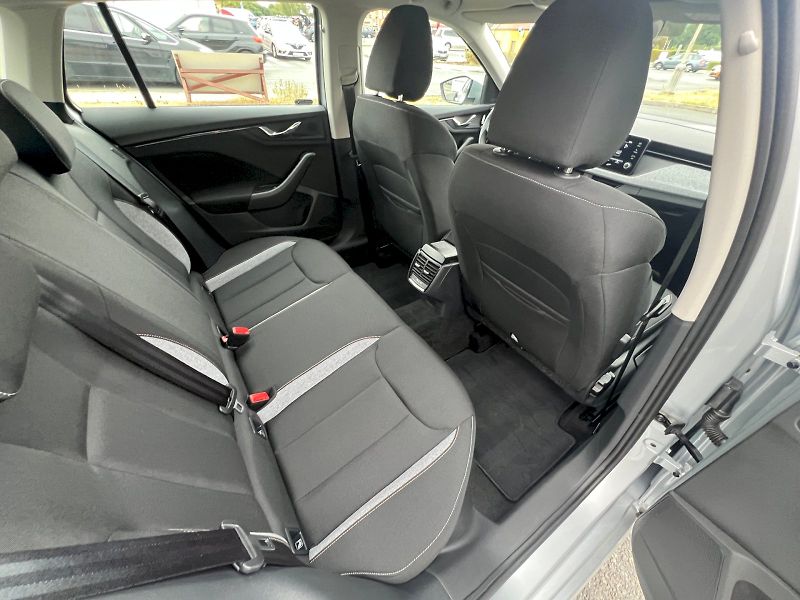Škoda Scala (2025) Selection 1.0TSi 85kW 6°manuál - fotka 19 z 30