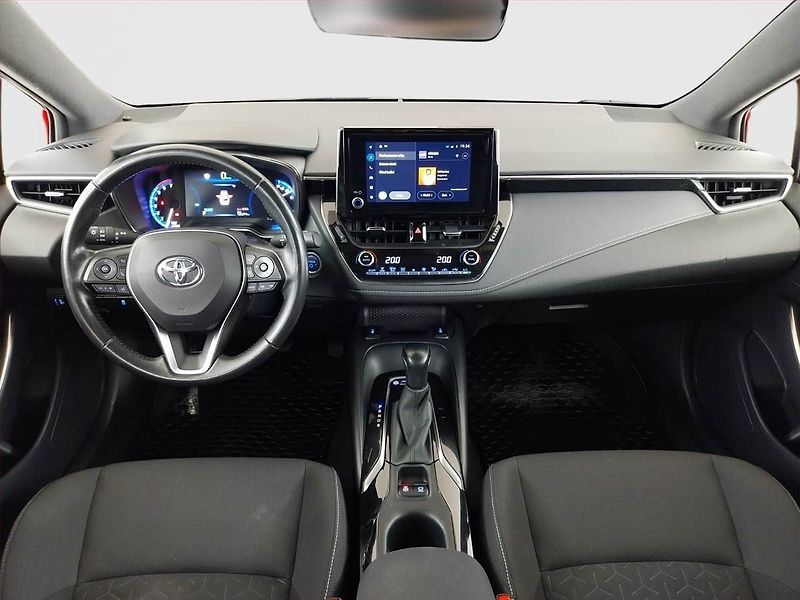 Toyota Corolla (2022) Comfort 1.8 Hybrid - fotka 8 z 19