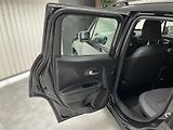 Jeep Renegade 1.3 T4 AT ČR 1.MAJ.SERVIS NAVI - náhled 16