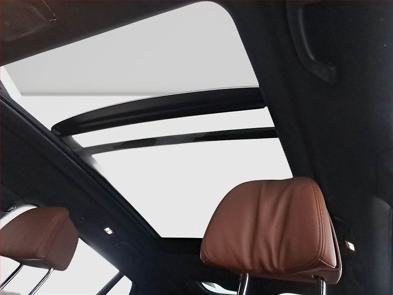 BMW X7 (2022) M50i - fotka 24 z 30