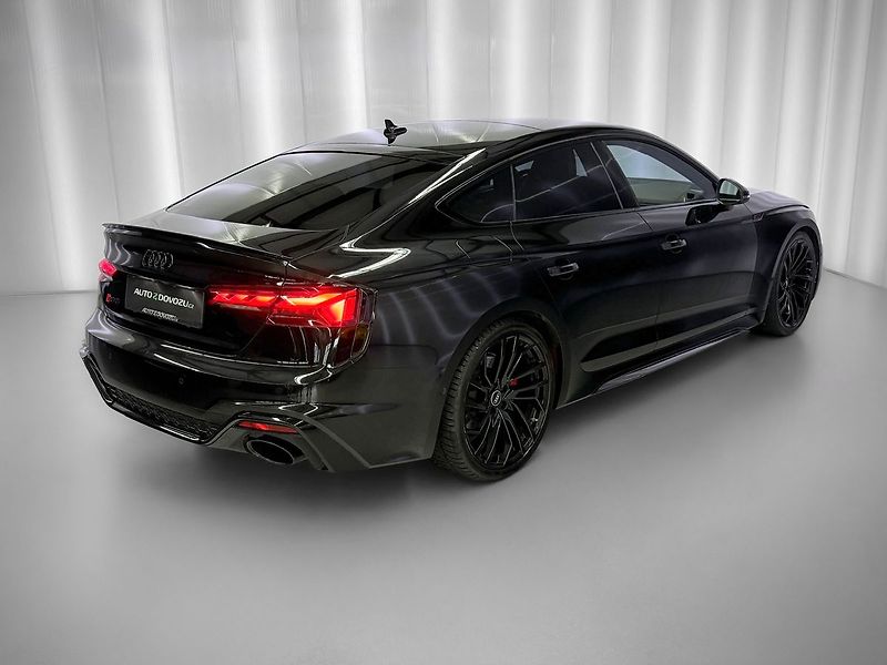Audi RS 5 QUATTRO SPORTBACK, B&O, MASÁŽE - fotka 7 z 34