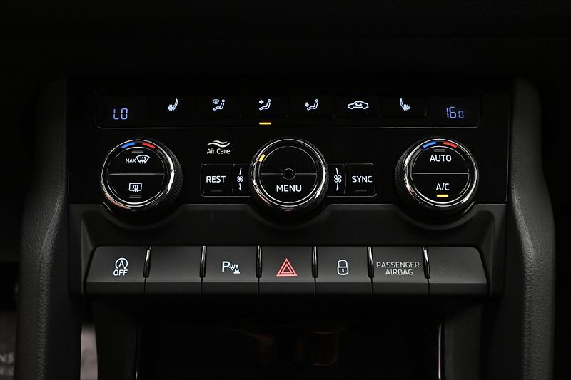 Škoda Kodiaq 2,0 TDI 110 kW DSG TAŽNÉ ZAŘÍZ - fotka 21 z 31