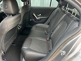 Mercedes-Benz Třídy A 220 4MATIC Progressive 1.majit - náhled 11