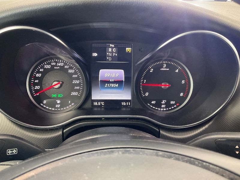 Mercedes-Benz Třídy V (2016) 250d lang 4Matic Avantgarde Ed - fotka 12 z 23