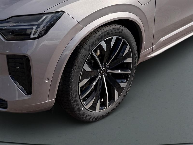Volvo XC90 (2026) 2,0 T8 Ultra Dark  1824 - fotka 6 z 13