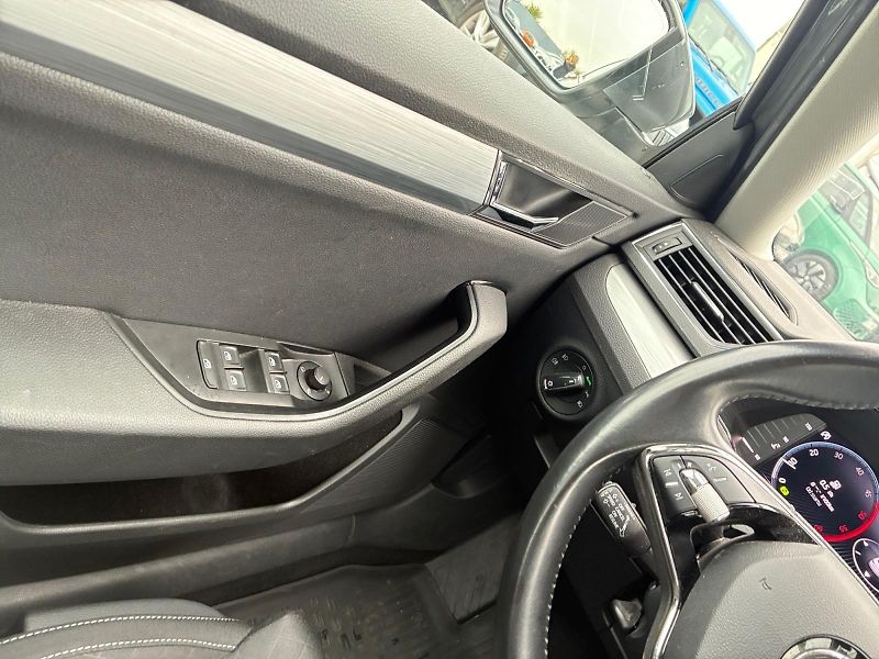 Škoda Superb (2022) AMBITION 2.0TDI 110kW DSG CZ - fotka 11 z 11