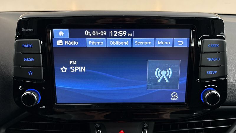 Hyundai i30 1.0 T-GDI Comfort Kombi - fotka 11 z 22