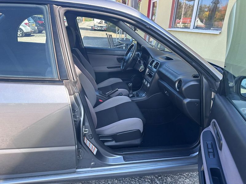 Subaru Impreza (2007) 2.0R 4x4/Výhřev/Digi Klima - fotka 17 z 20
