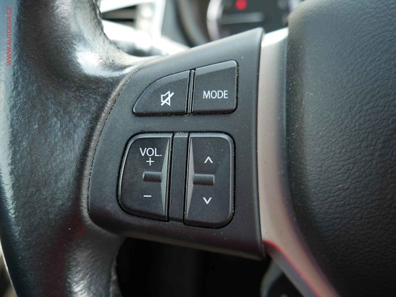 Suzuki S-Cross (2021) 1.4MHEV, 1.maj,ČR, AC, TZ - fotka 14 z 18