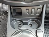 Dacia Duster (2015) 1.6, 84kW,Klima,ČR - náhled 16
