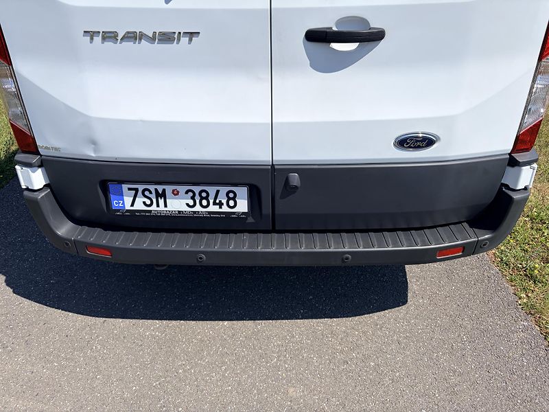 Ford Transit 2.0TDCI 96KW L2H2 9 MÍST - fotka 9 z 44