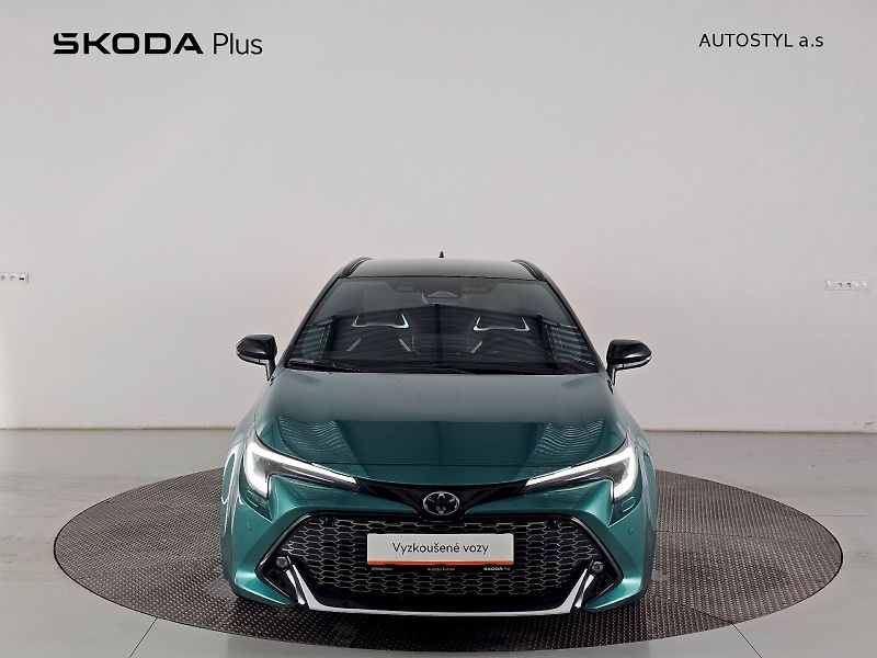 Toyota Corolla (2025) 1.8HEV 140k GR SPORT - fotka 4 z 27