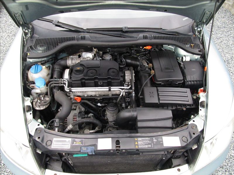 Škoda Octavia Combi 1.9TDi Ambiente, Klima - fotka 38 z 41