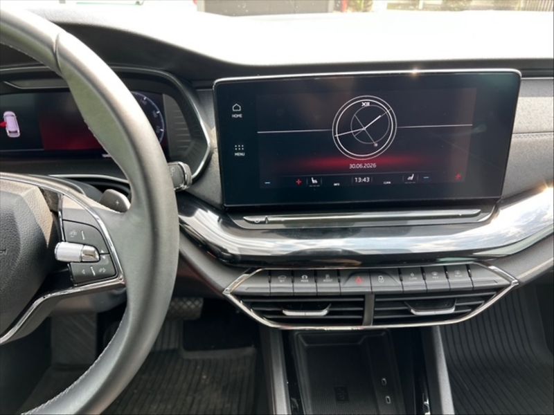 Škoda Octavia 2,0 TSI Style 4x4 DSG - fotka 10 z 11