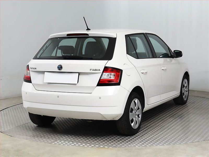 Škoda Fabia (2017) Ambition 1.0 TSI - fotka 5 z 12