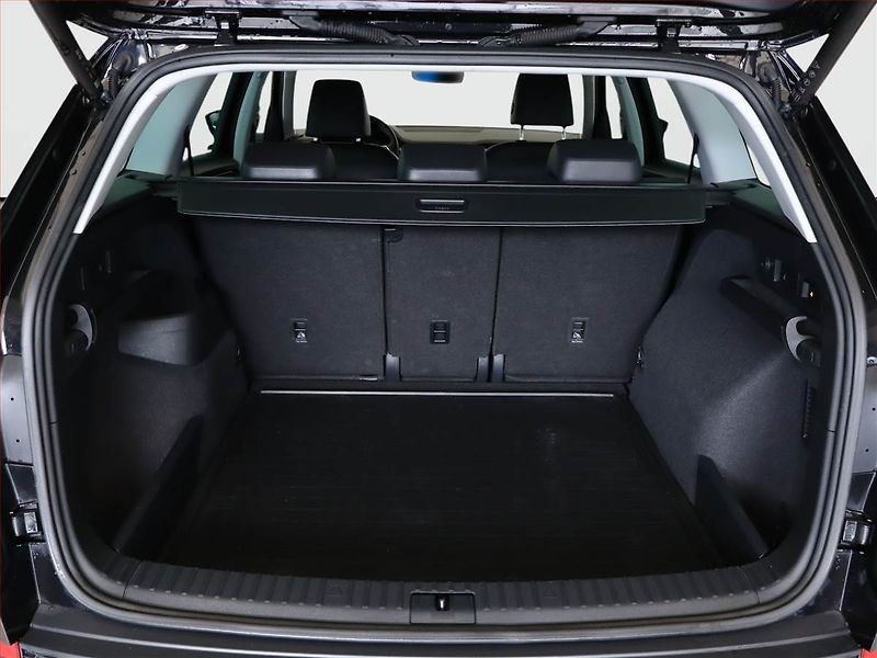 Škoda Kodiaq (2023) 2.0 TDI - fotka 12 z 23