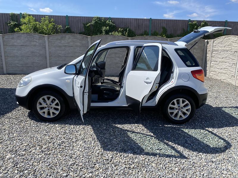 Fiat Sedici 1.6i 16v 120PS CITY STK PĚKNÝ! - fotka 135 z 154