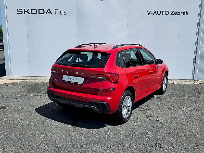 Škoda Kamiq (2025) SELEC TSI 85/1.0 M6F - fotka 2 z 27